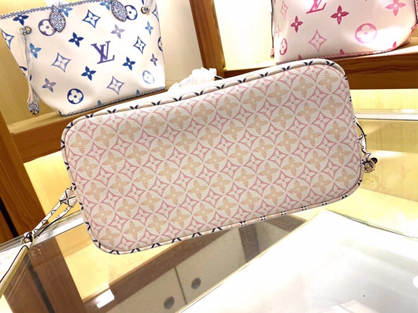 ルイヴィトンバッグ角部分ディテール